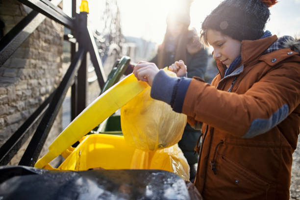 Best Yard Waste Removal  in Green Oaks, IL